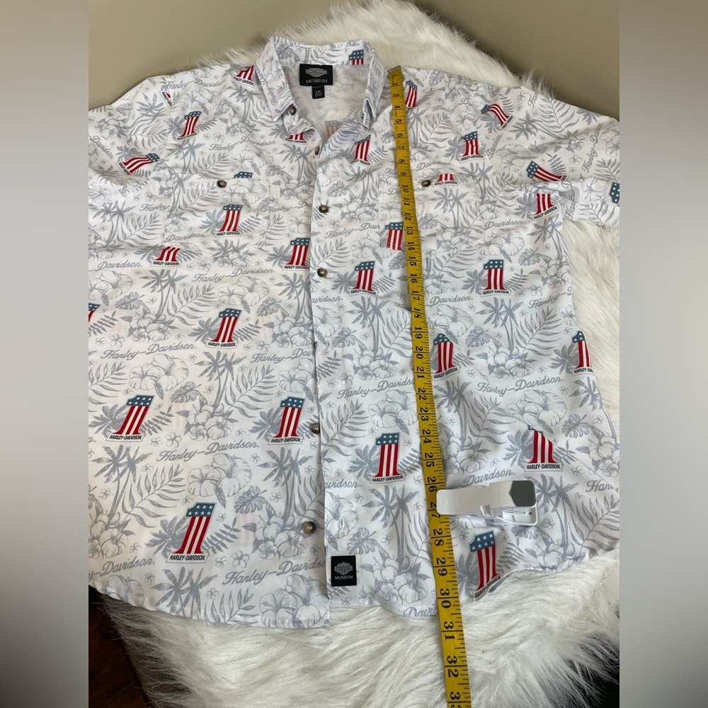 Harley-Davidson Men's White Short Sleeve Americana Hawaiian Shirt - Picture 10 of 12